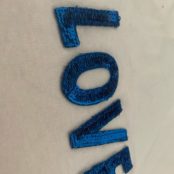 T Shirt - Picture 3 of 3